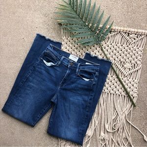 Frame Denim Le High Straight Frayed Bottom Jeans Size 25